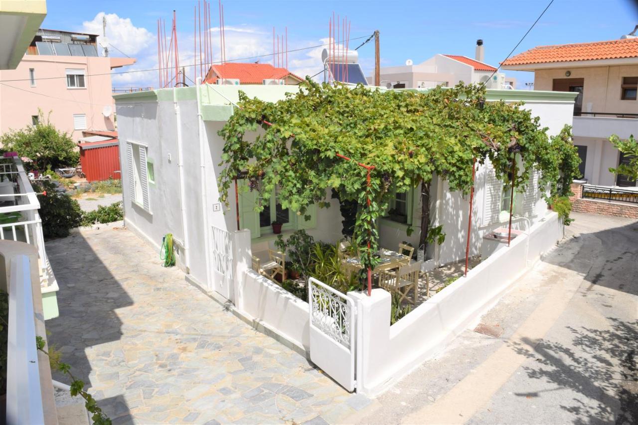 Village Home In Paradisi  Exterior photo