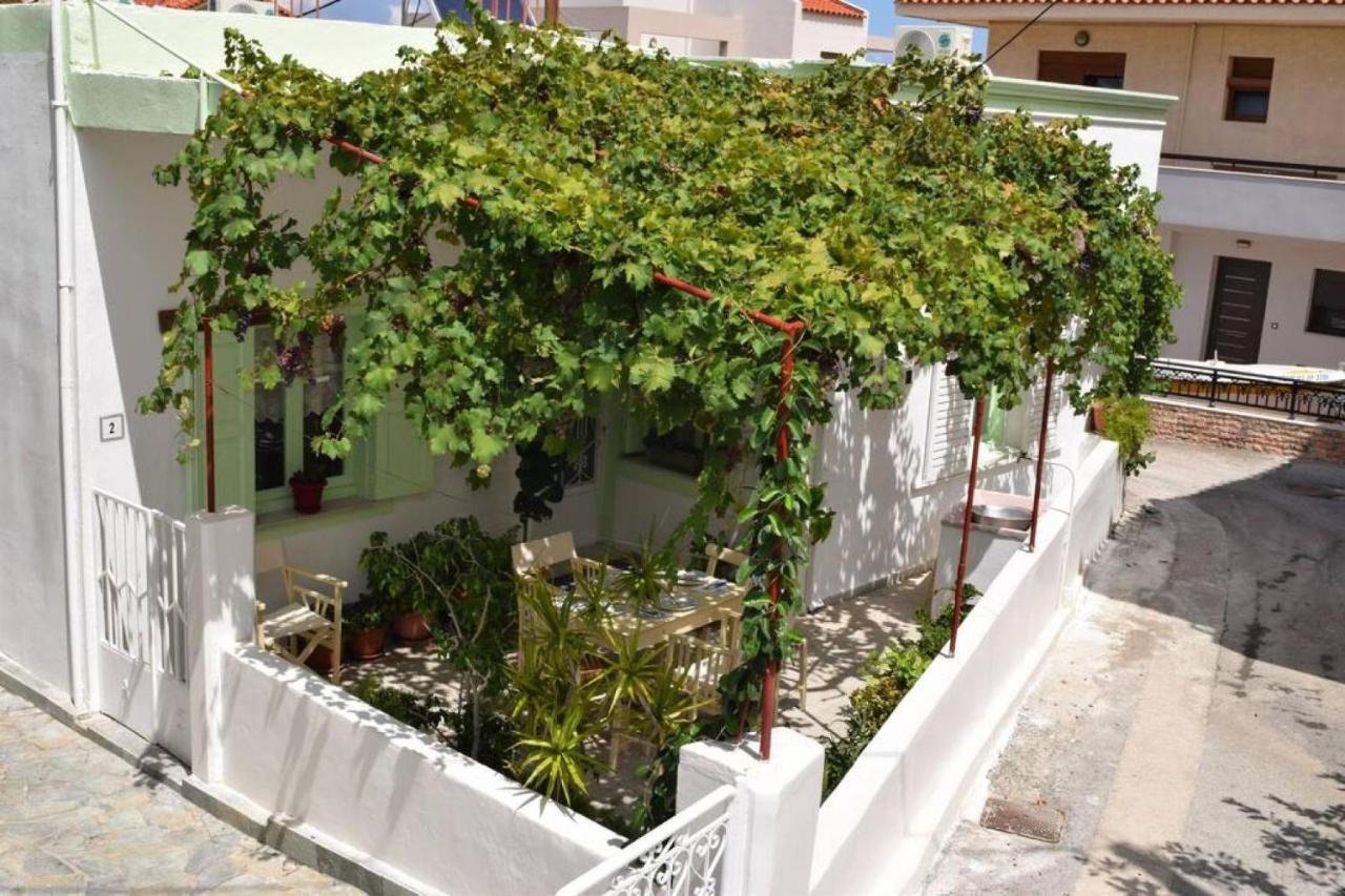 Village Home In Paradisi  Exterior photo